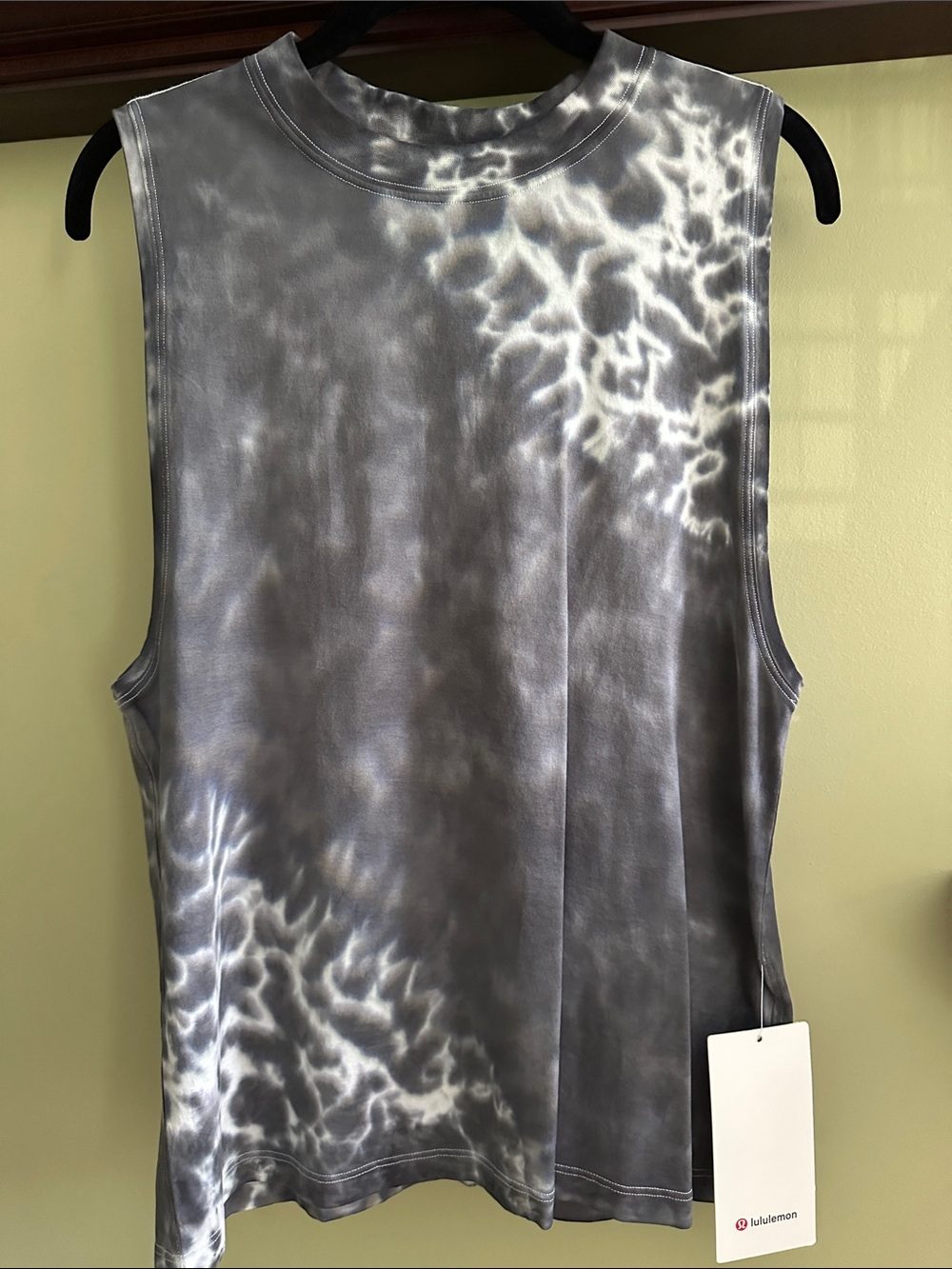 Lululemon All Yours Tank Tie Dye size 2